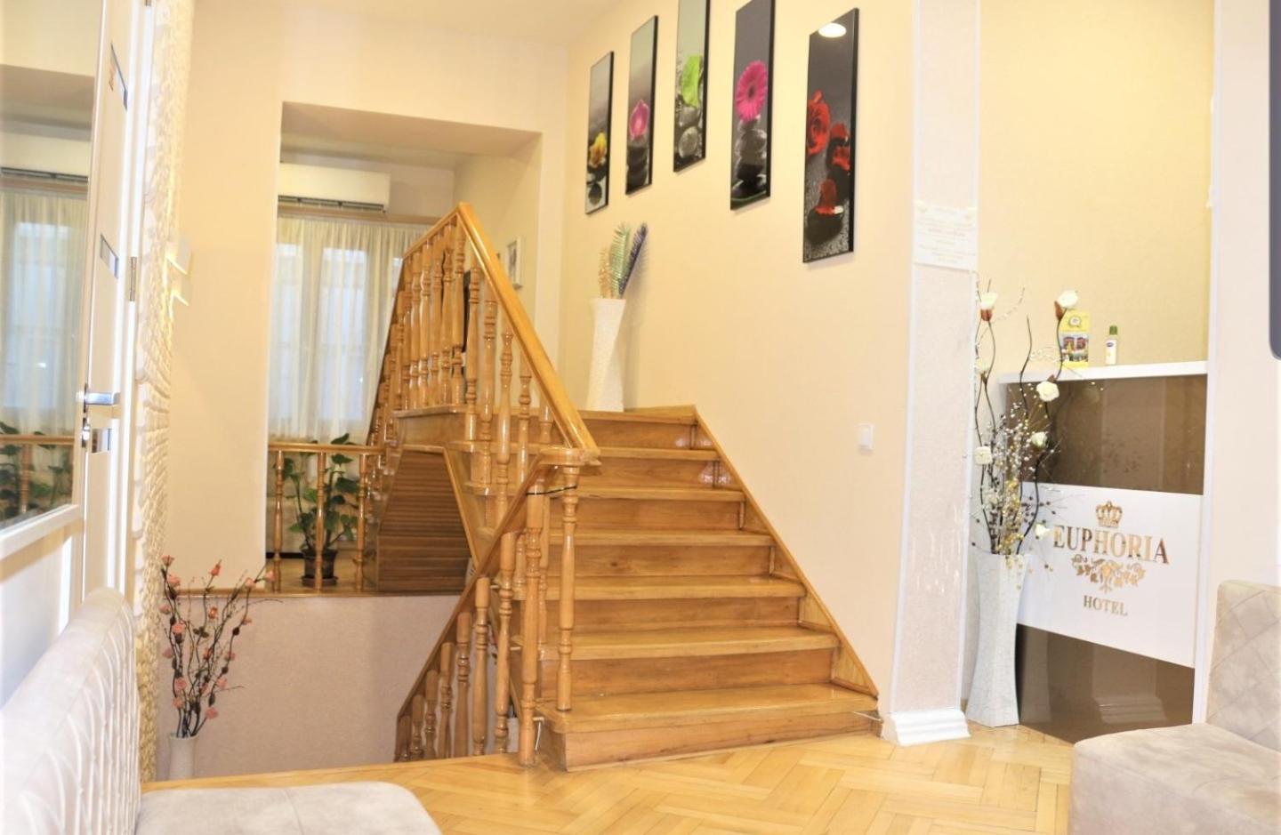 Auberge de jeunesse Euphoria Mariam à Tbilissi Extérieur photo